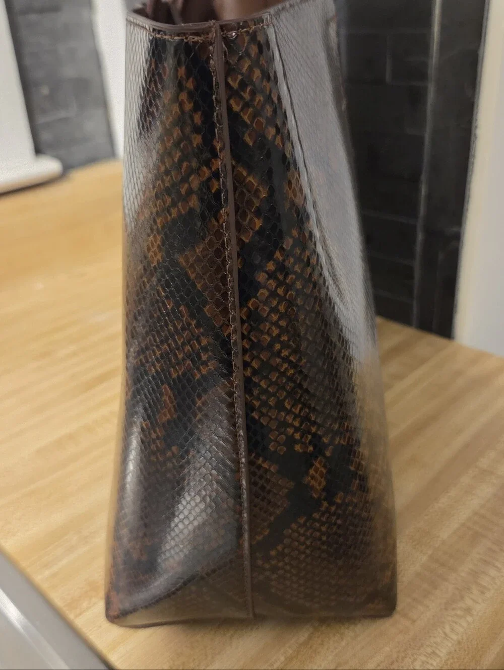 Kurt Geiger NWT Brown Snakeskin Tote & Dustbag
